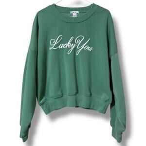 Sunday Retreat women’s large pullover green embroidered Lucky You sweatshirt